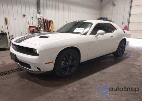 2021 Dodge Challenger Sxt Awd from USA, damaged, VIN 2C3CDZGG7MH611190